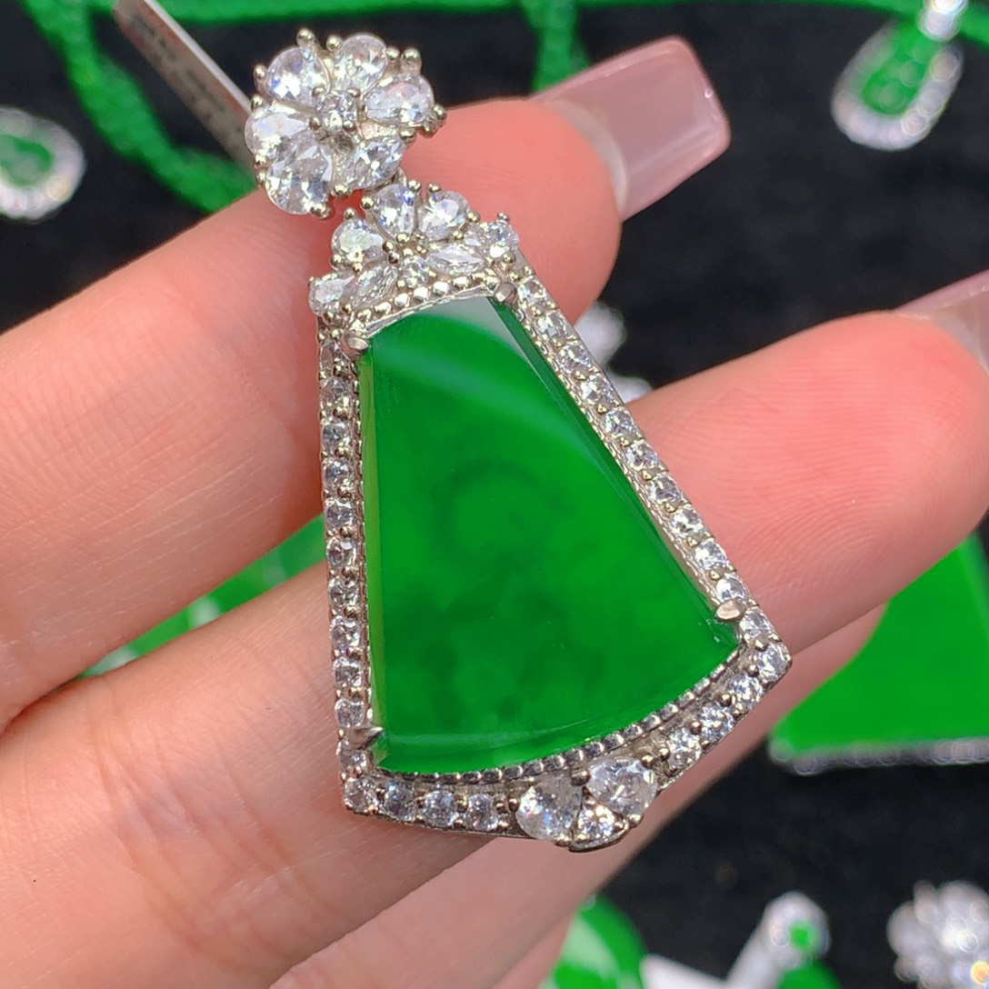 翡翠吊坠(不含链)银S925镶嵌