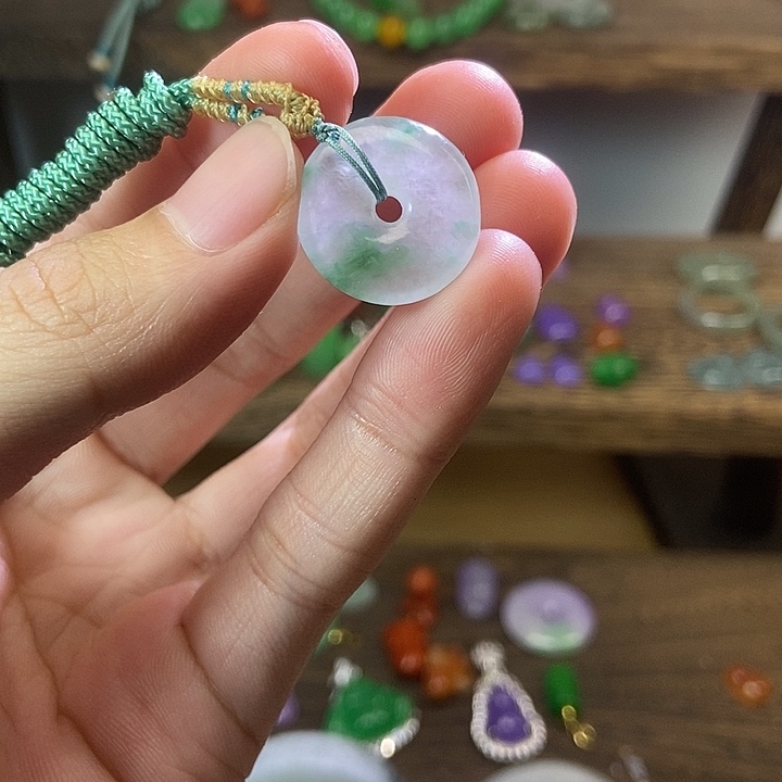 翡翠未镶嵌颈饰11111111111