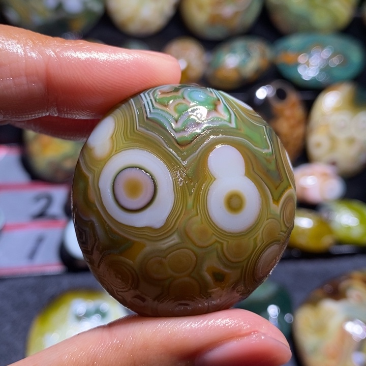 未镶嵌玛瑙/玉髓珠宝奇石