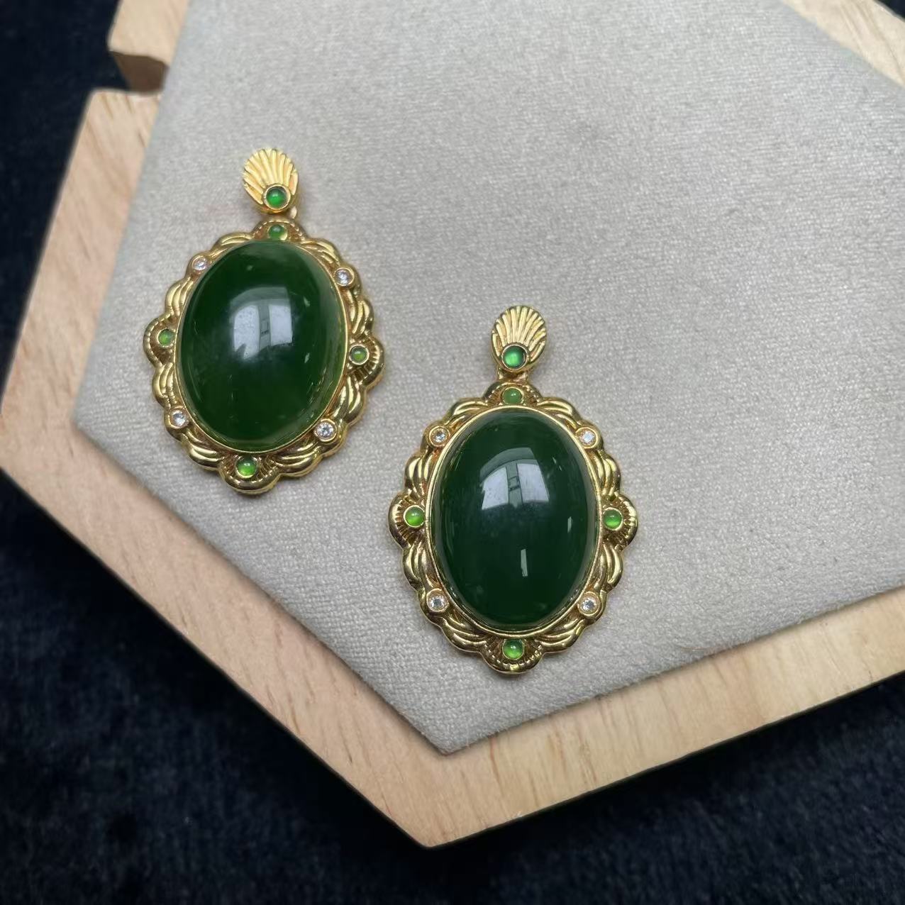 和田玉吊坠-879968T31-3AH26-多样性/发其一