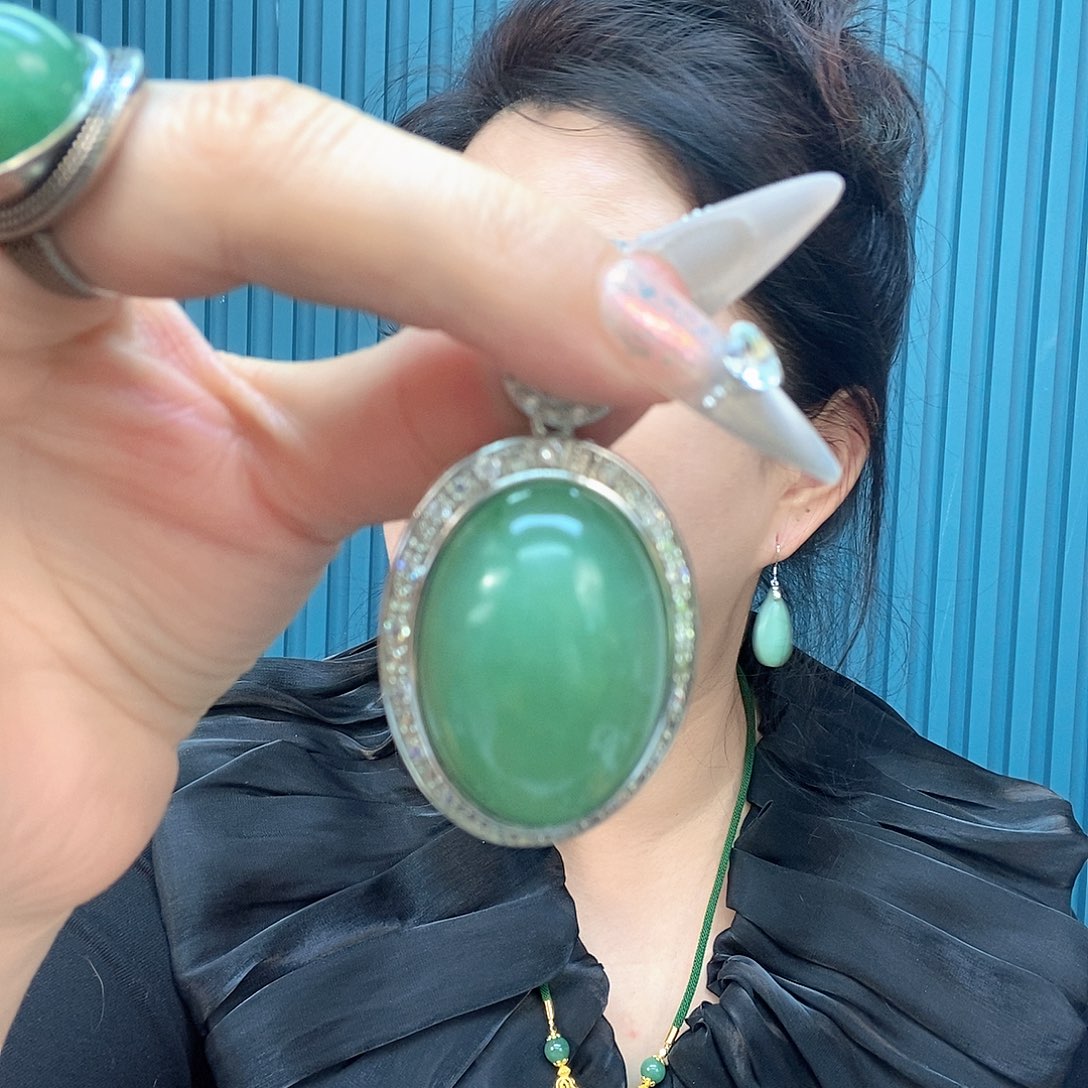 石英质玉手镯合金