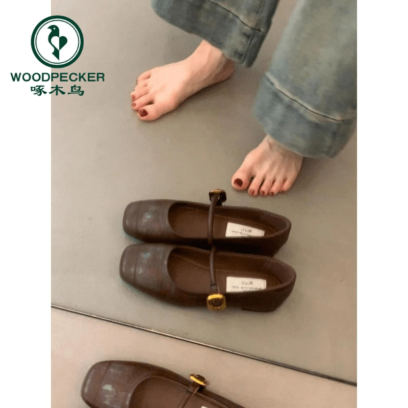 啄木鸟百搭一字带单鞋女2024夏新款法式复古玛丽珍鞋平底鞋小皮鞋