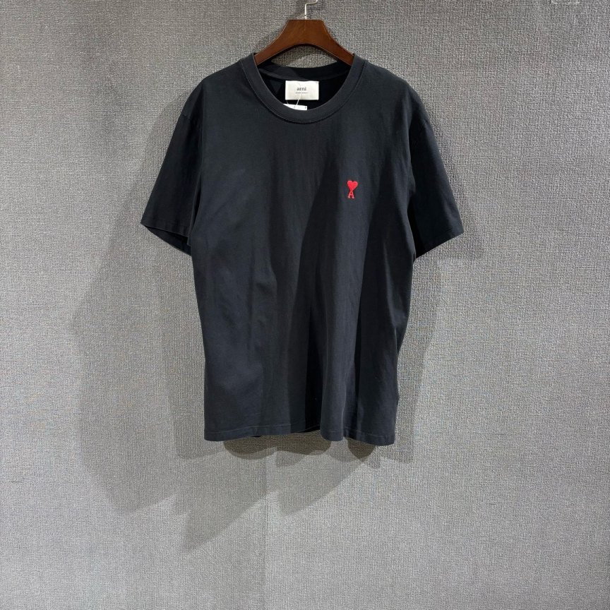 99新 AMIPARIS （pm）爱心刺绣短袖T恤 L码/6398