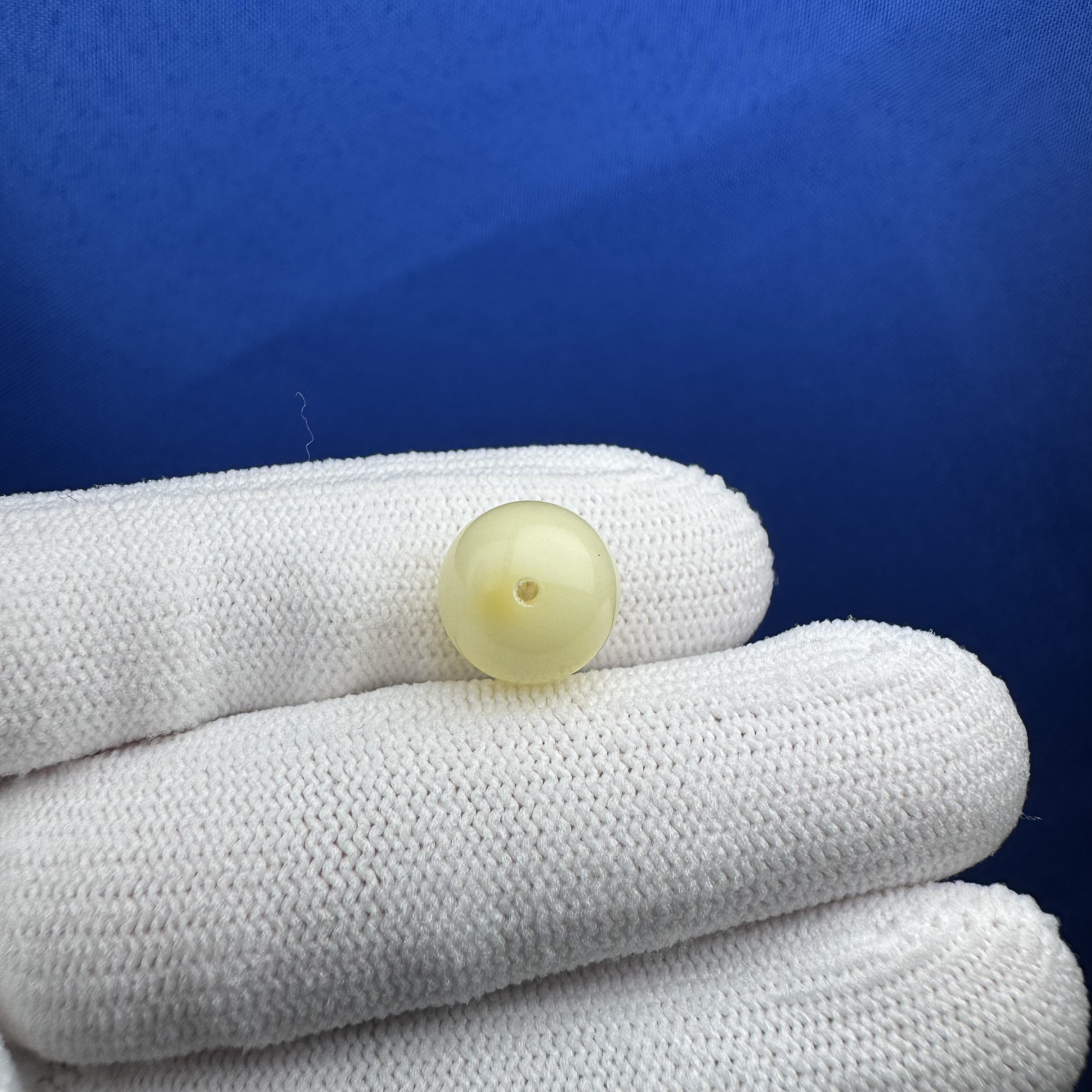 A3488天然原矿蜜蜡 白蜜圆珠11.5mm 一物一图假一罚十