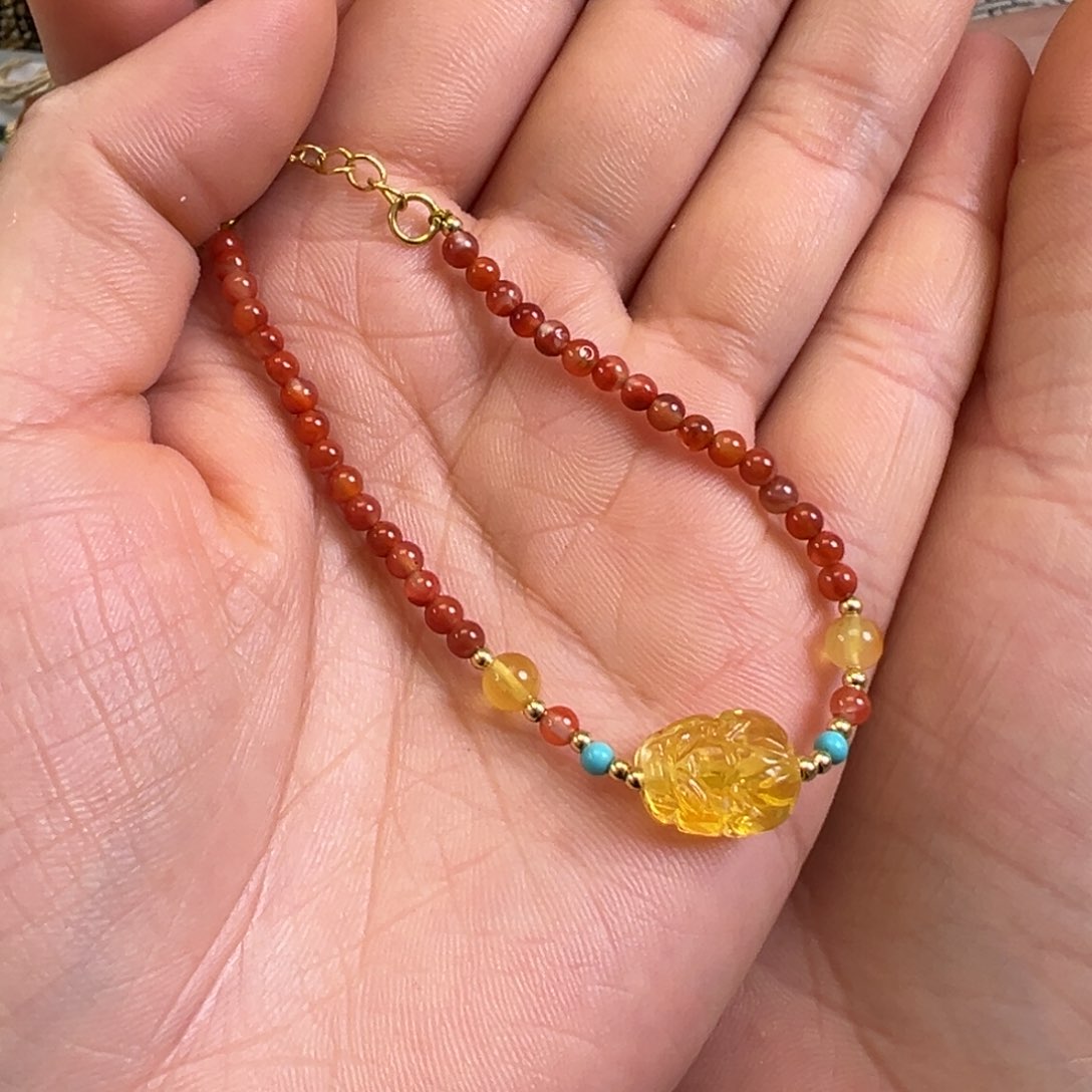 蜜蜡裸石未镶嵌蜜蜡