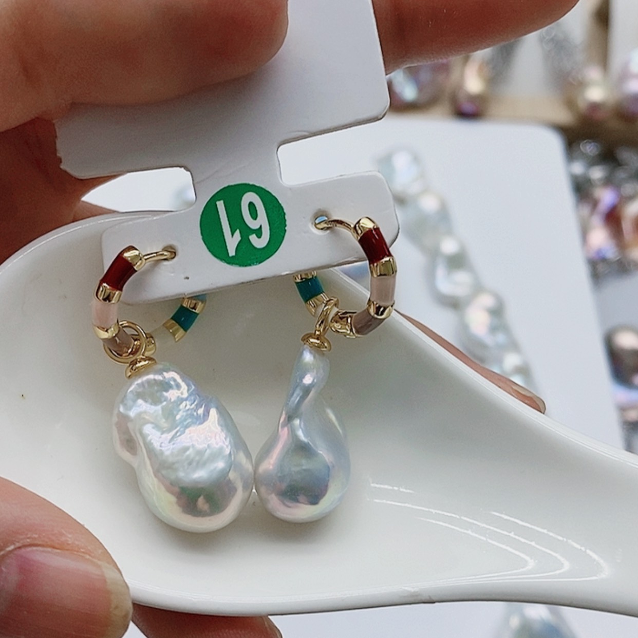 【闪购商品】银S925镶嵌淡水珍珠耳饰小****女