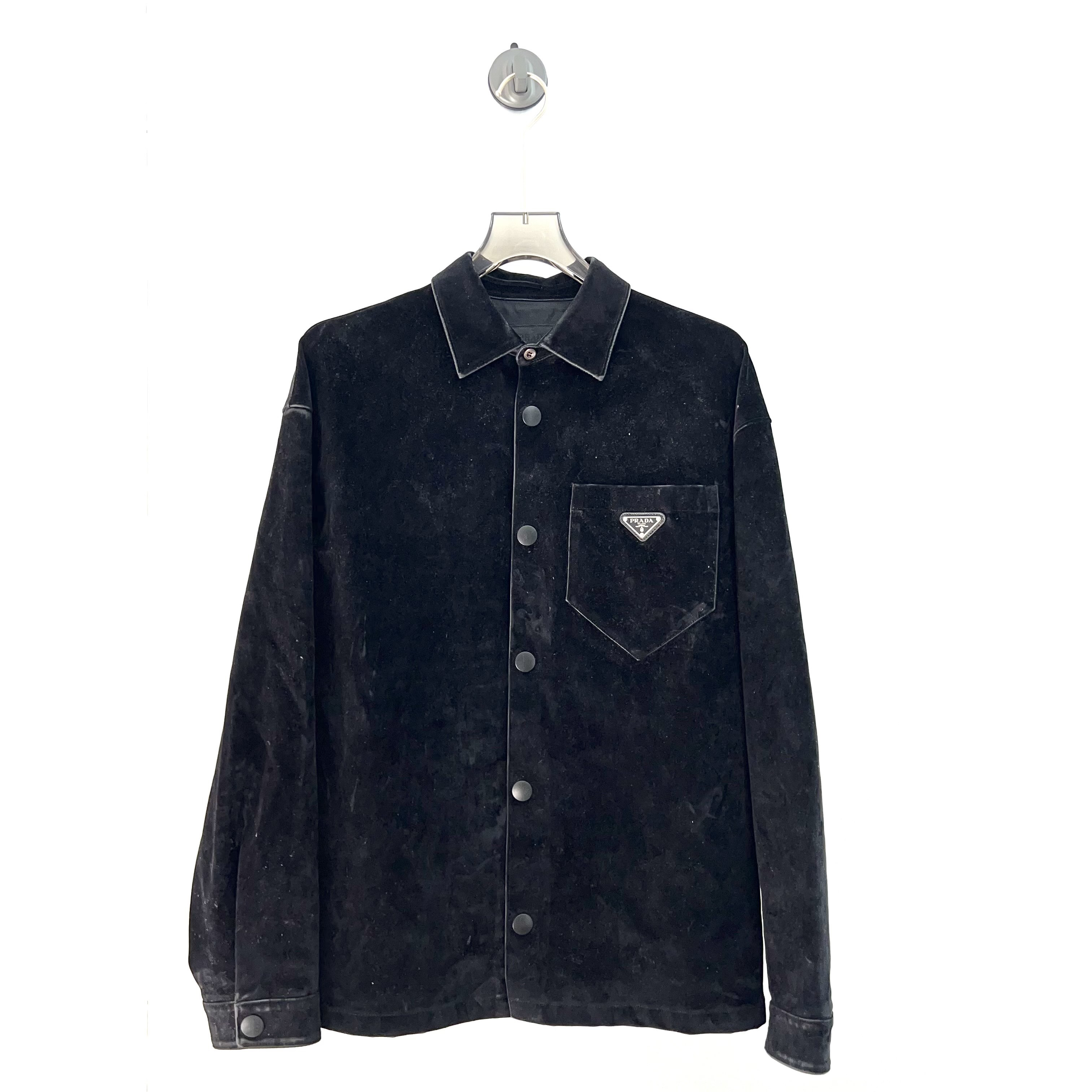 99新 Prada/普拉达 23ss 天鹅绒麂皮金属三角标外套/M码（北京）