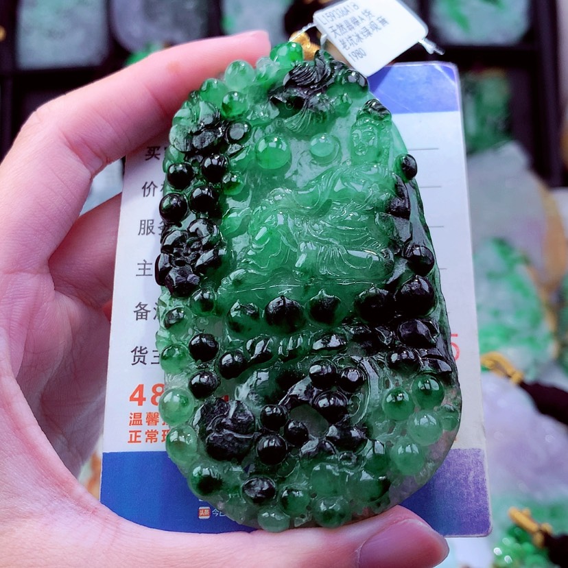 【闪购商品】翡翠颈饰未镶嵌挂件