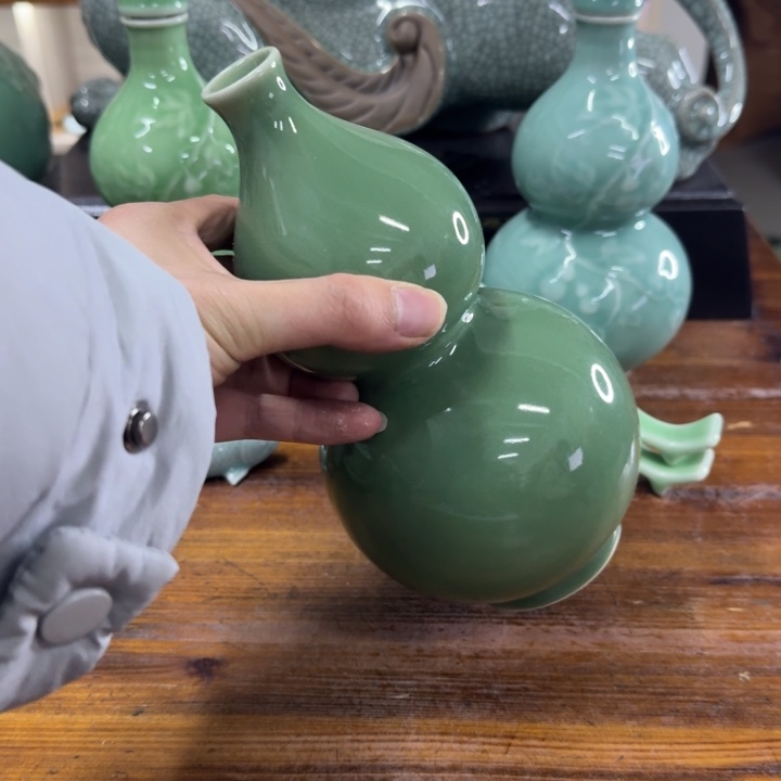 龙泉青瓷茶具微瑕46970