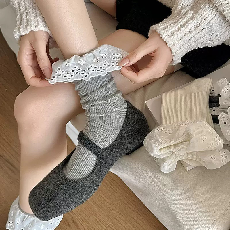 蕾丝大花边袜子女中筒袜