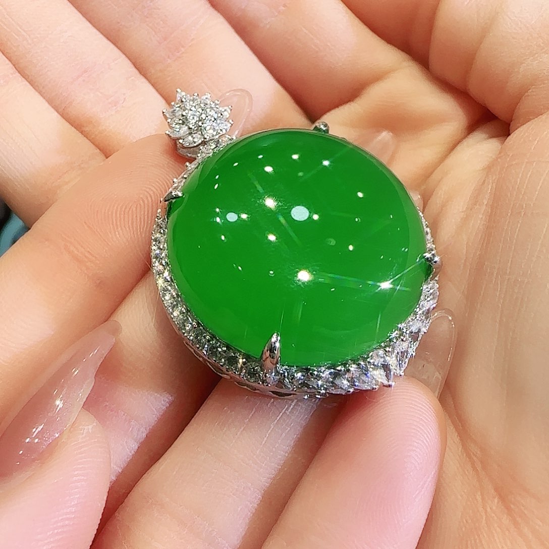 玛瑙/玉髓吊坠未镶嵌