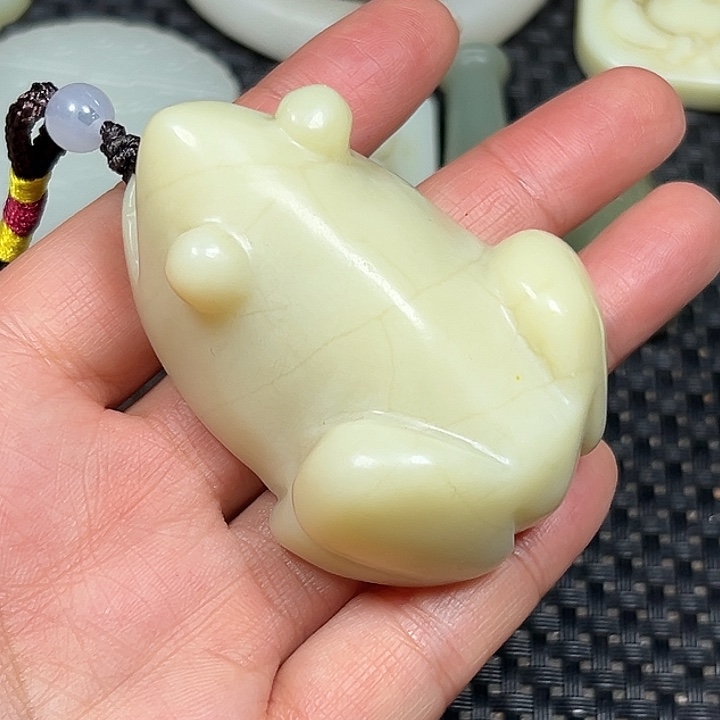 和田玉（糖玉）未镶嵌手链