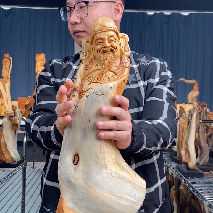 柏木（崖柏）随型摆件