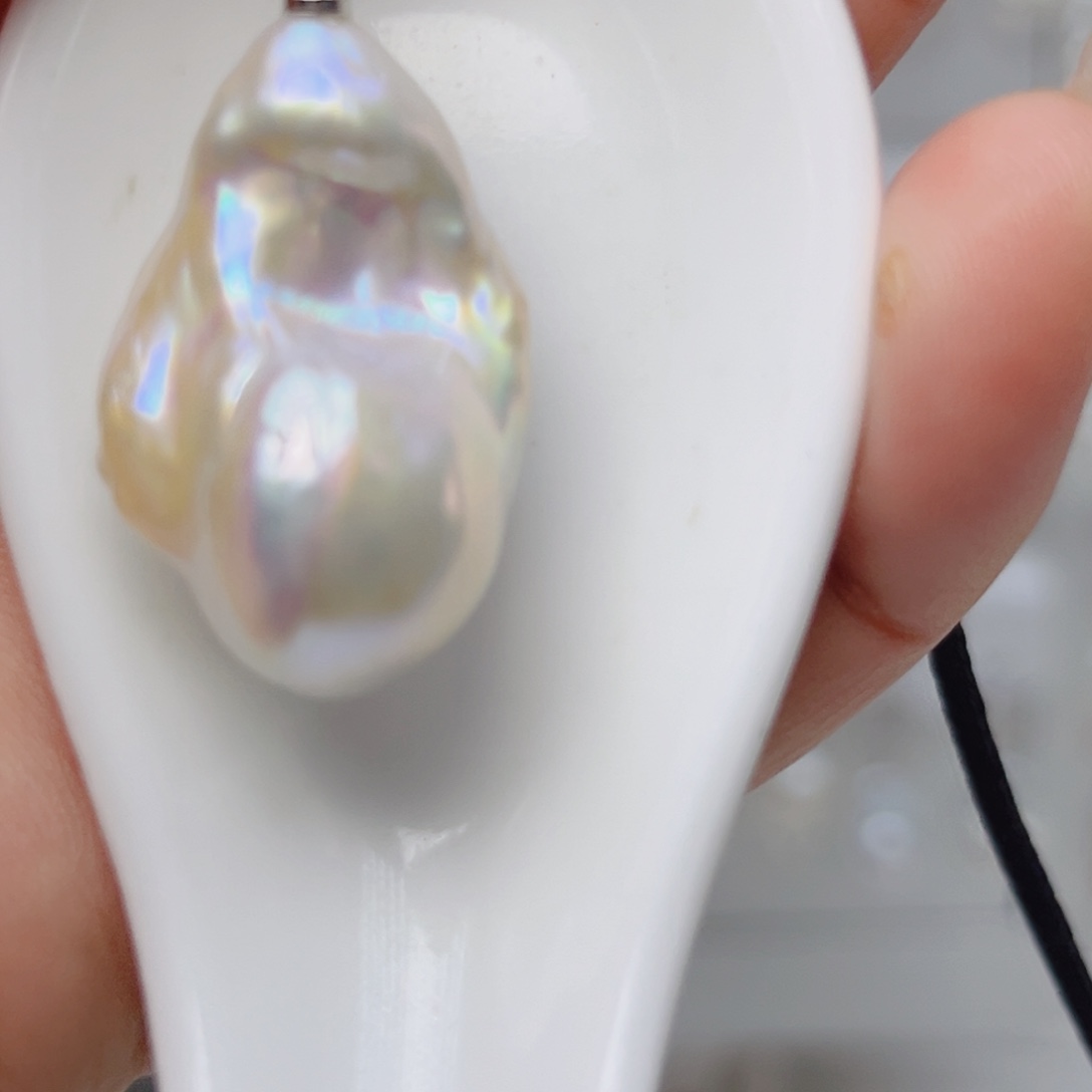 淡水珍珠未镶嵌颈饰