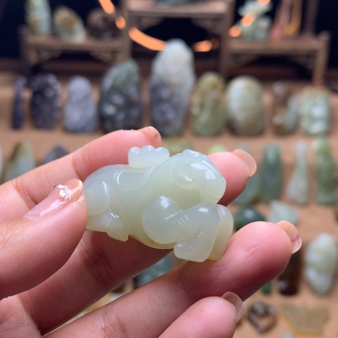 和田玉挂件未镶嵌