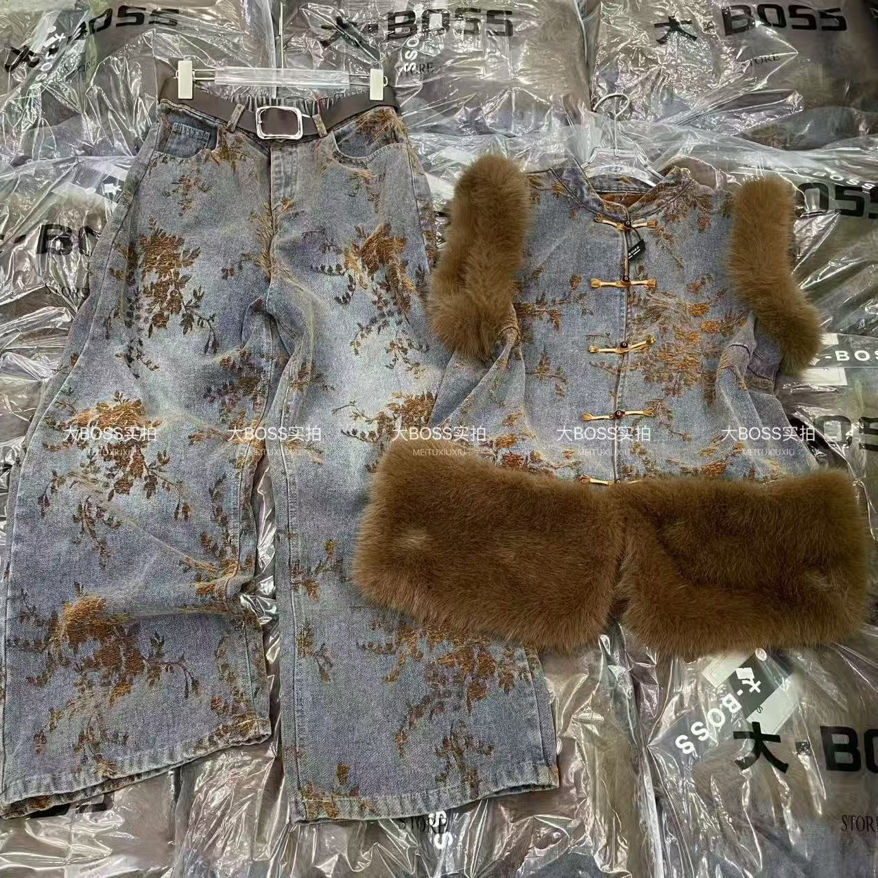 L L琳轻奢款美式印花宽松高腰阔腿牛仔裤提花新潮➕马甲两件套5811