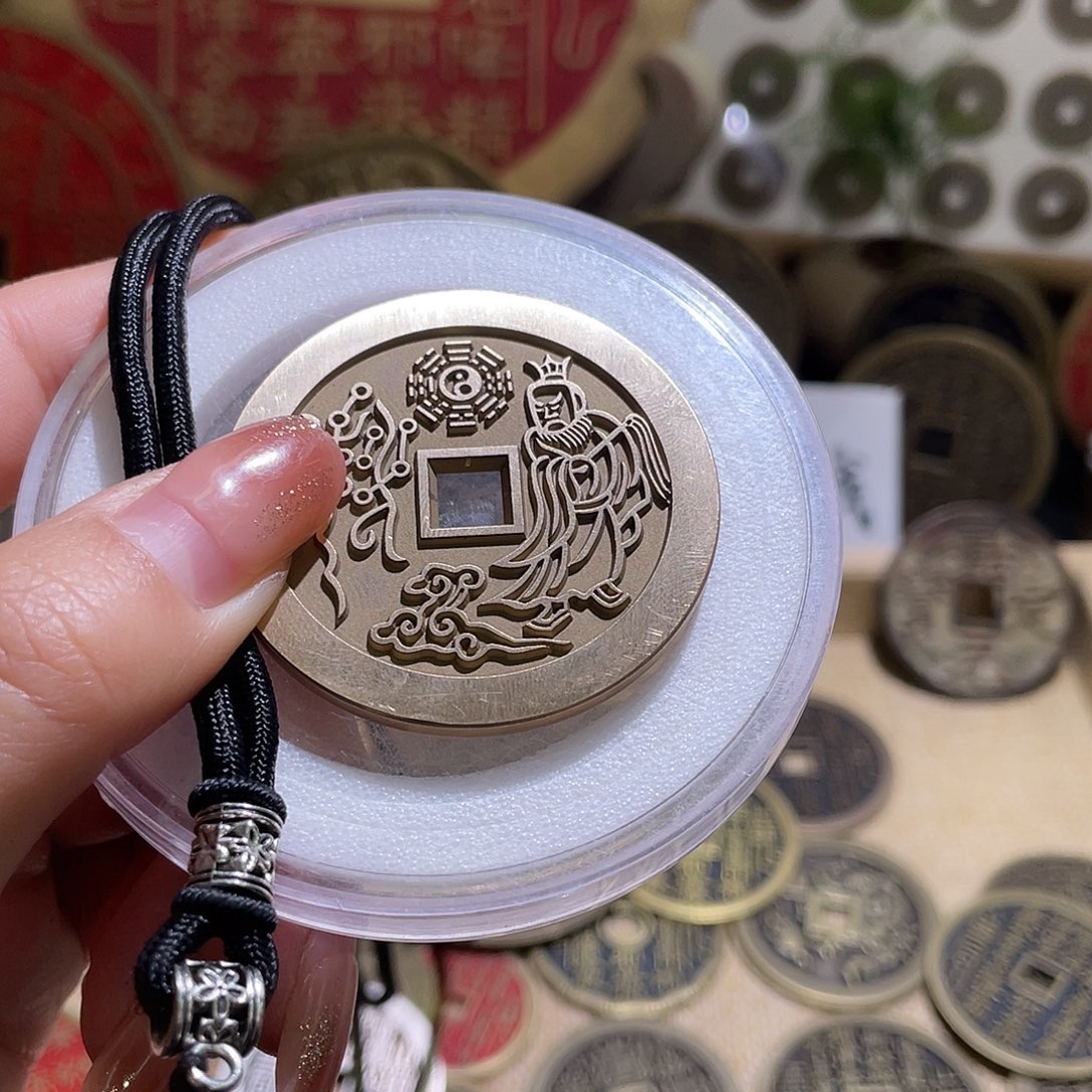 铜铜现代仿制工艺品雕母花钱