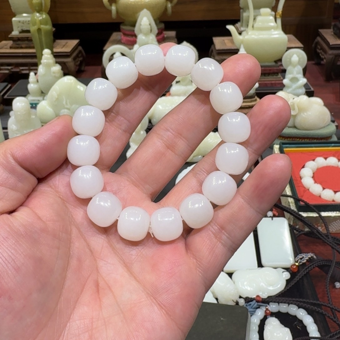 【闪购商品】和田玉挂件未镶嵌筑**者