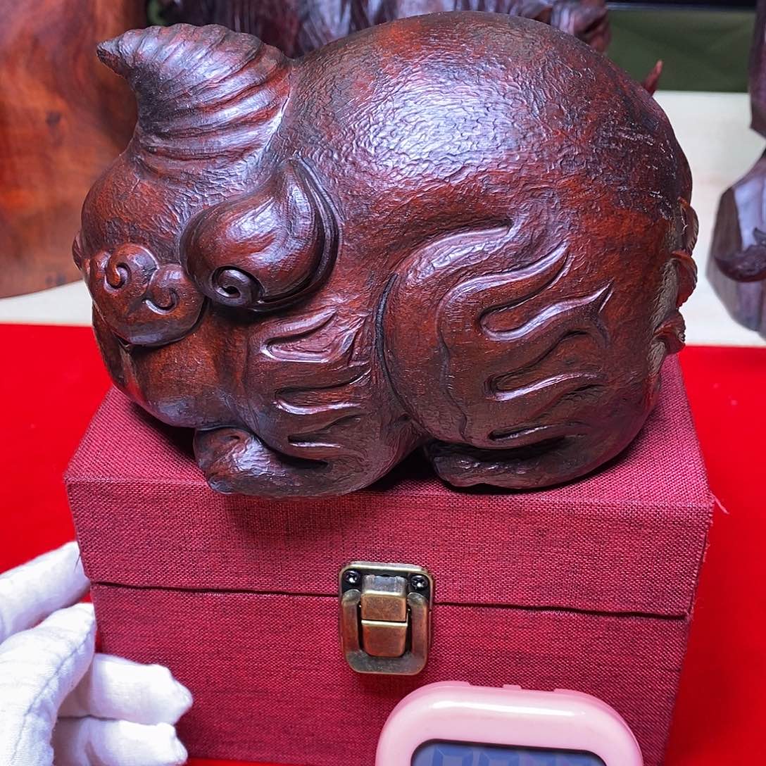 檀香紫檀（小叶紫檀）精*神