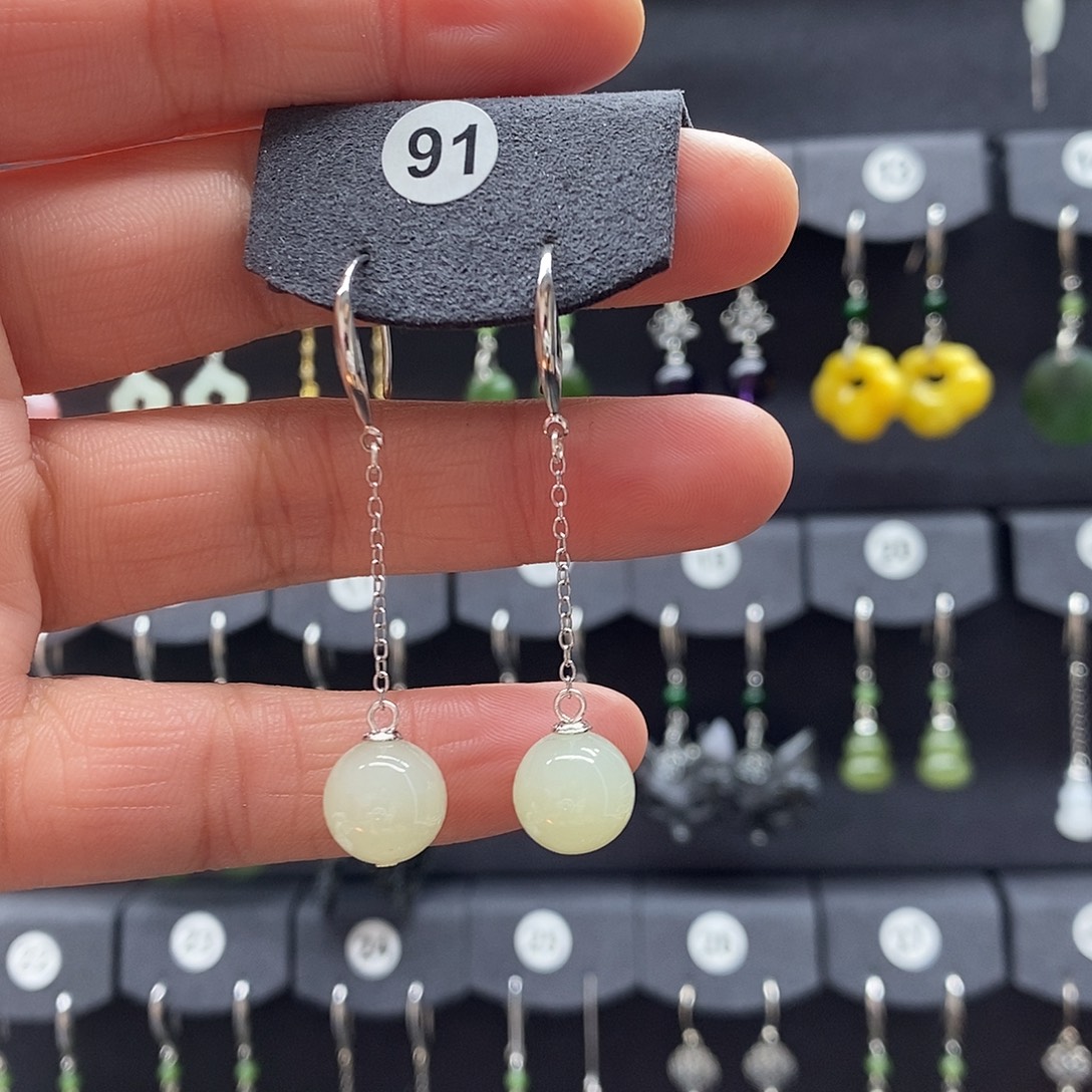 和田玉银S925镶嵌耳饰