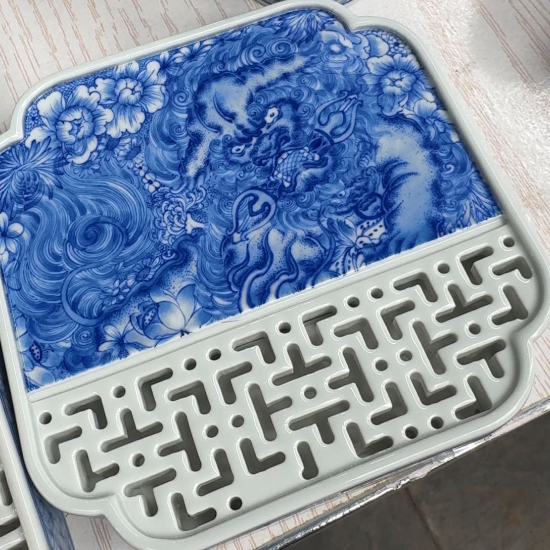 君***^景德镇陶瓷手绘干泡