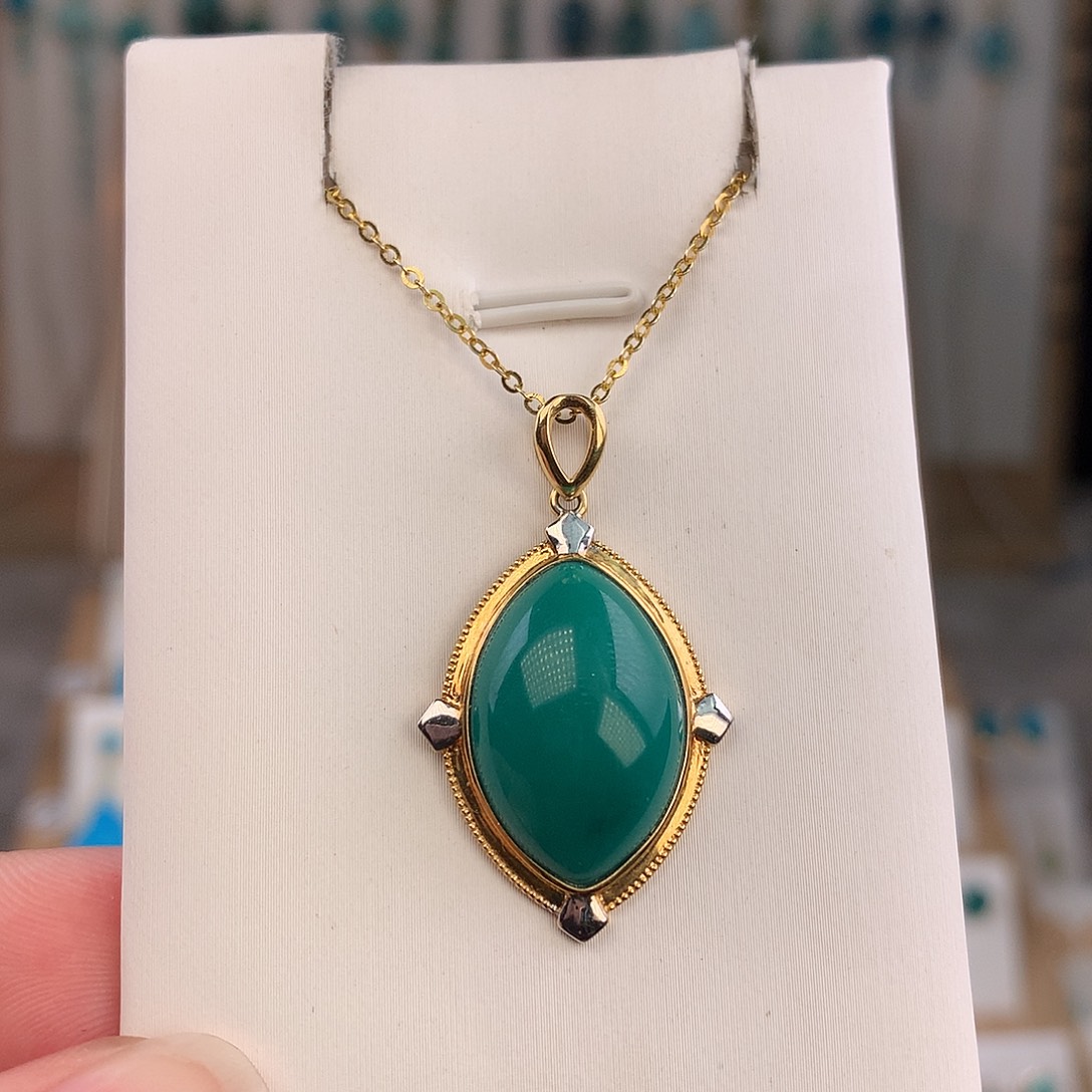 C***e绿松石18K金镶嵌吊坠(不含链)