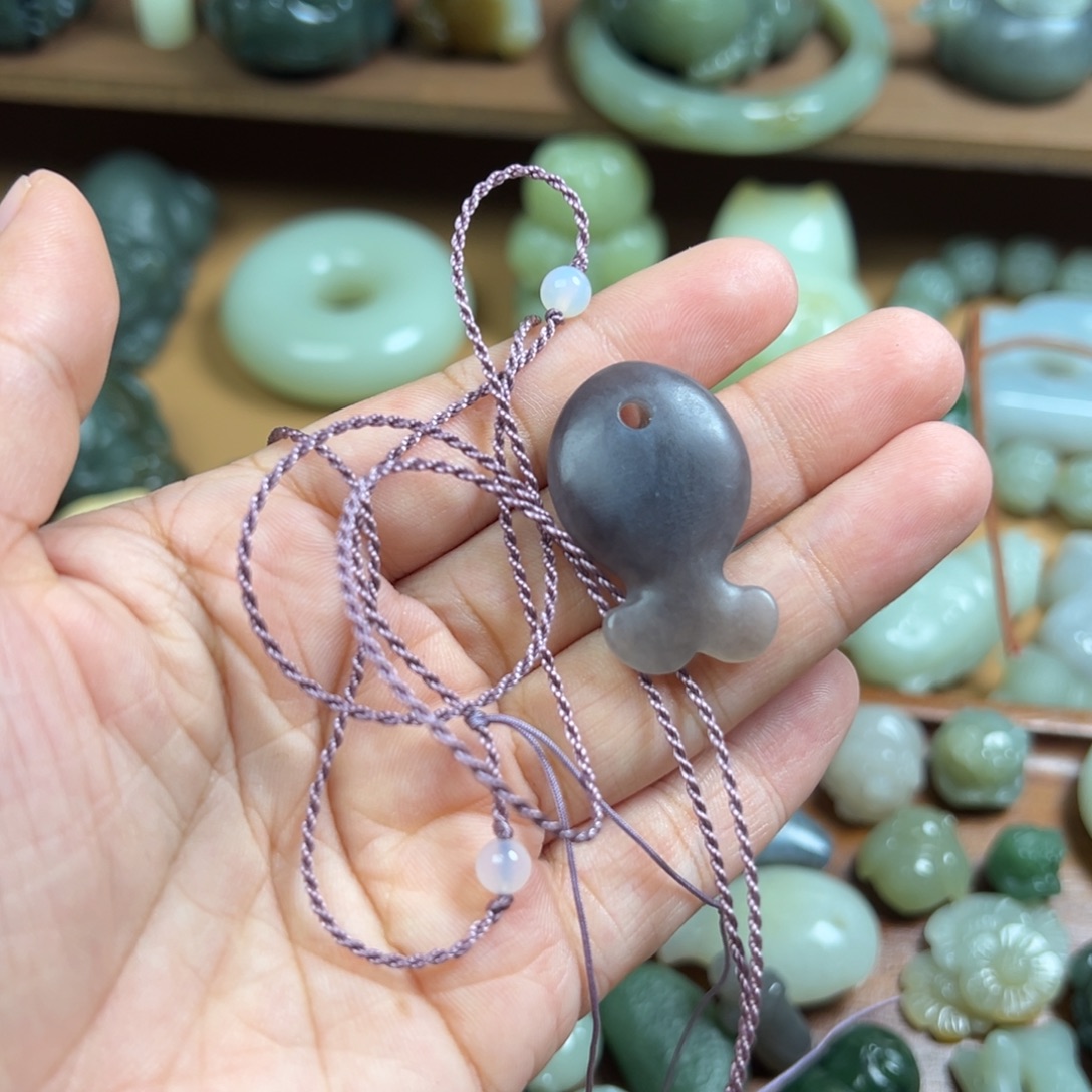 浅***深未镶嵌和田玉挂件