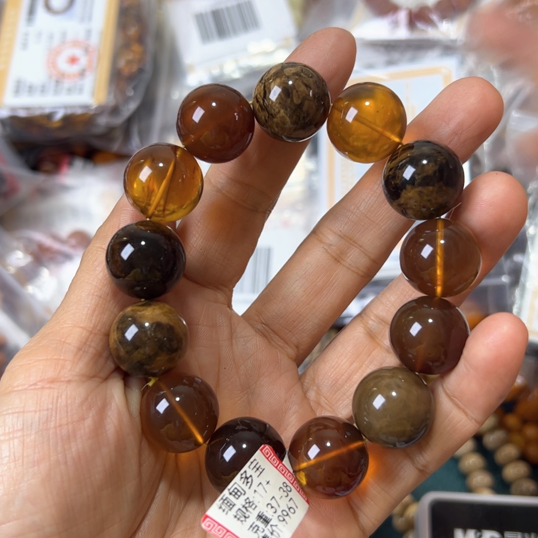 琥珀珠宝奇石未镶嵌368