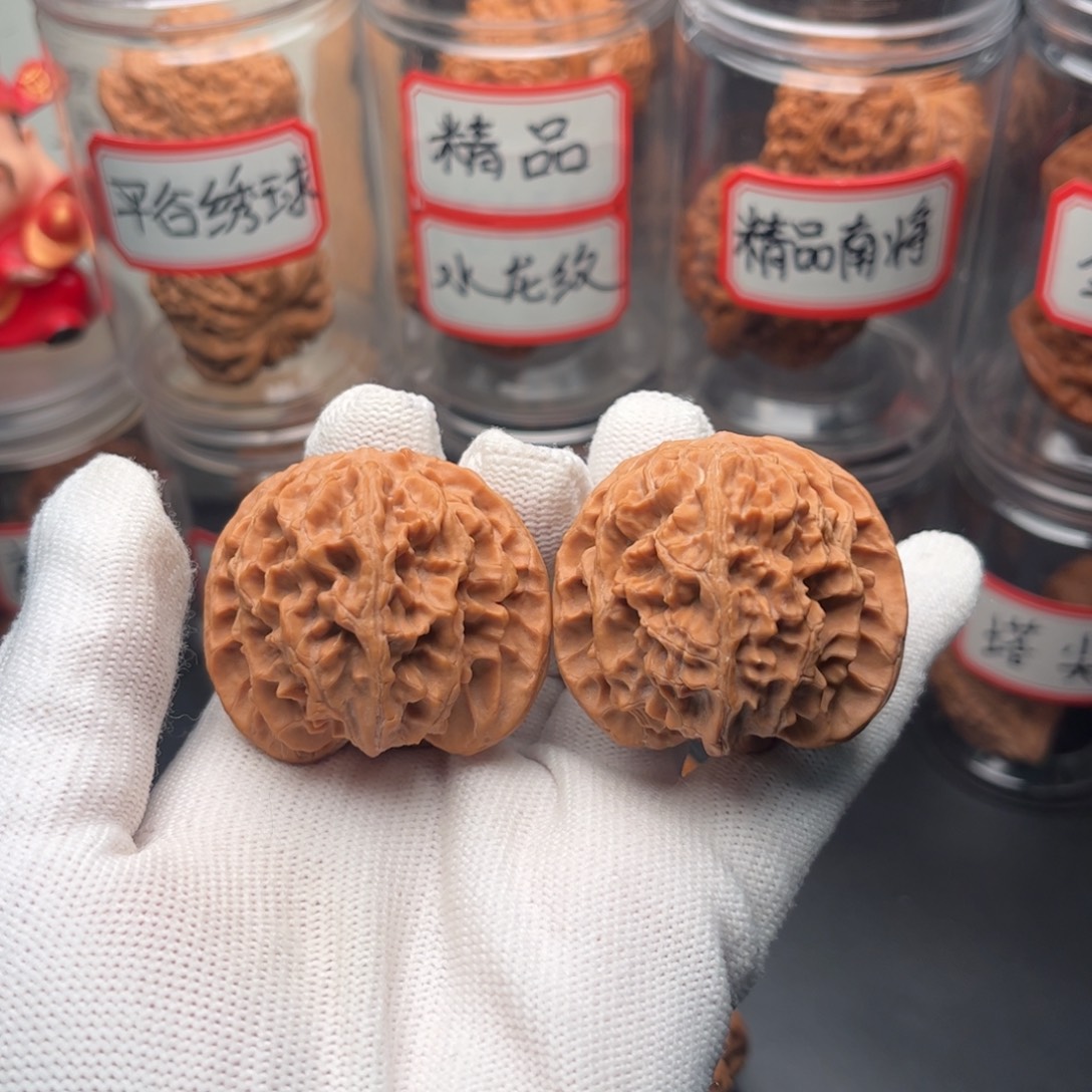 把件文玩核桃42.5全品苹果园