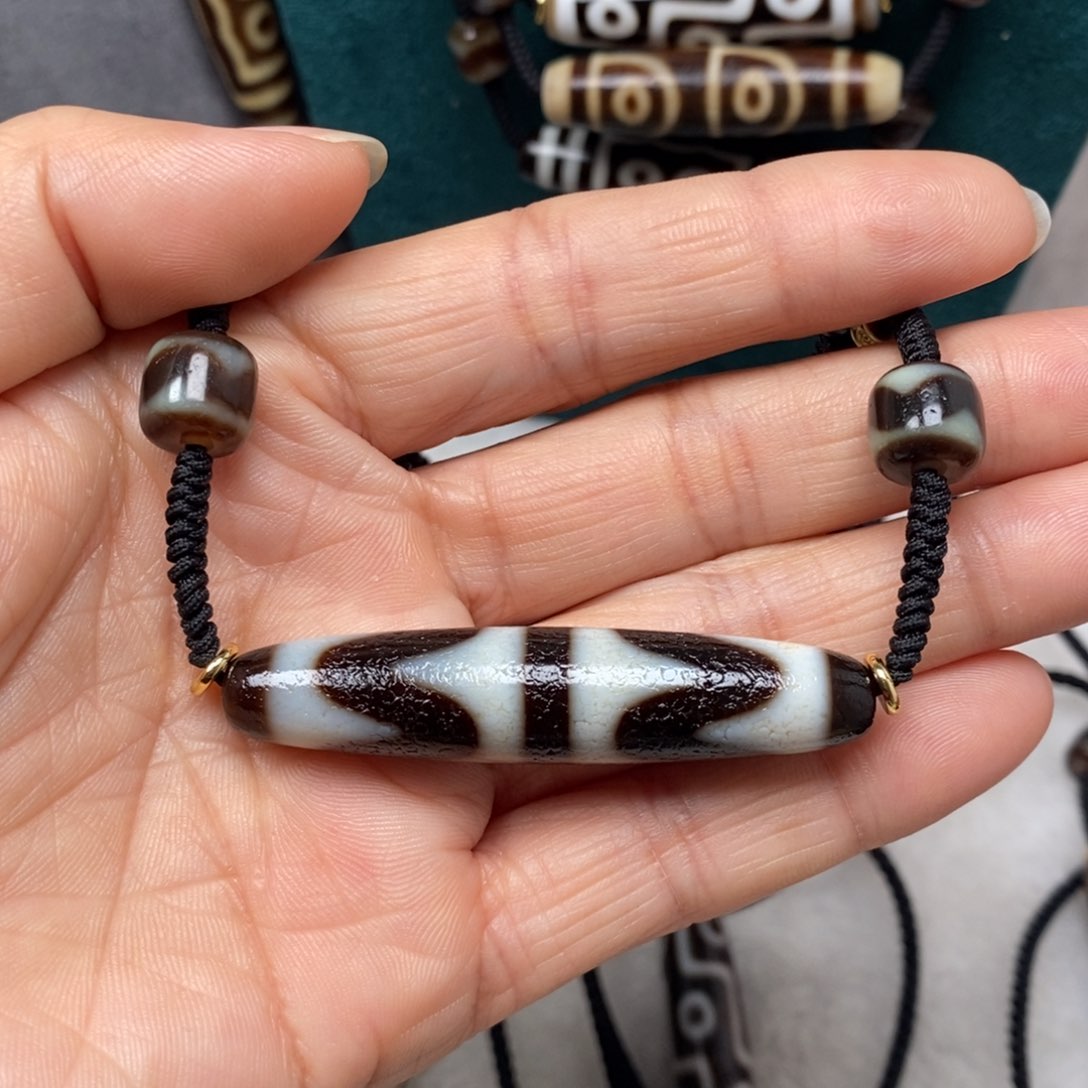 玛瑙/玉髓颈饰合金