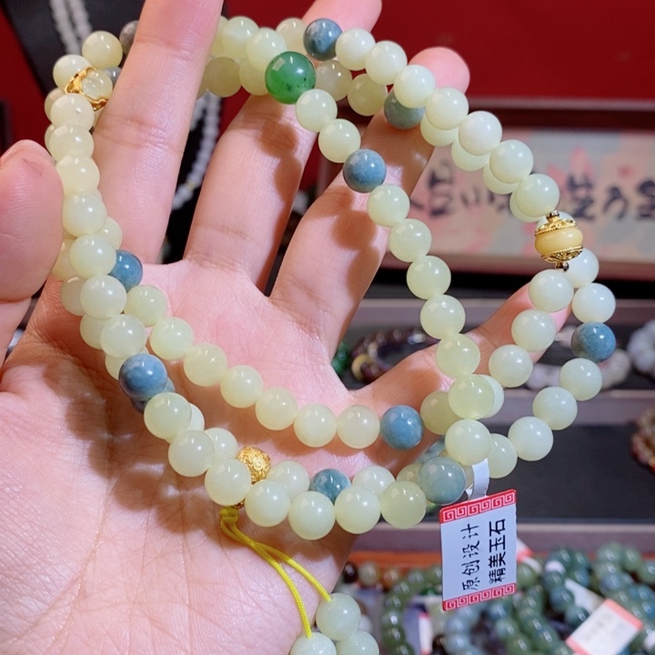 未镶嵌和田玉手链