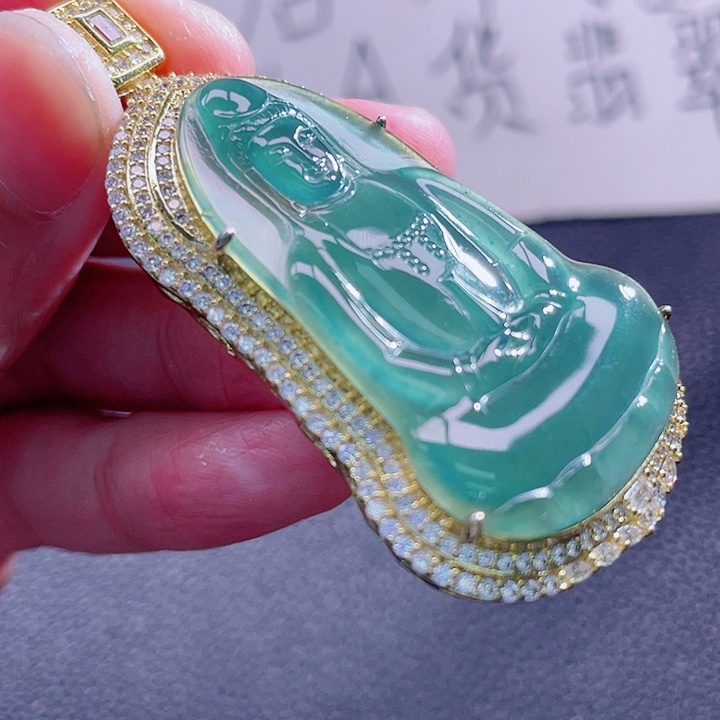 翡翠颈饰未镶嵌999999999