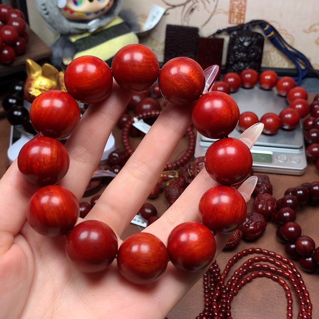 宇***辰檀香紫檀（小叶紫檀）2.0泥料