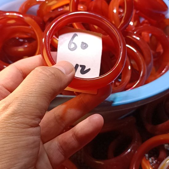 玛瑙/玉髓未镶嵌手镯