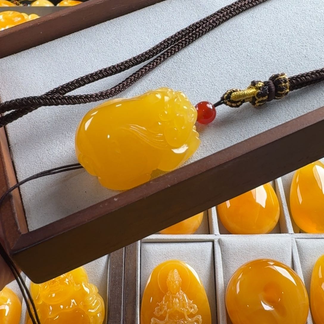 蜜蜡毛衣链未镶嵌