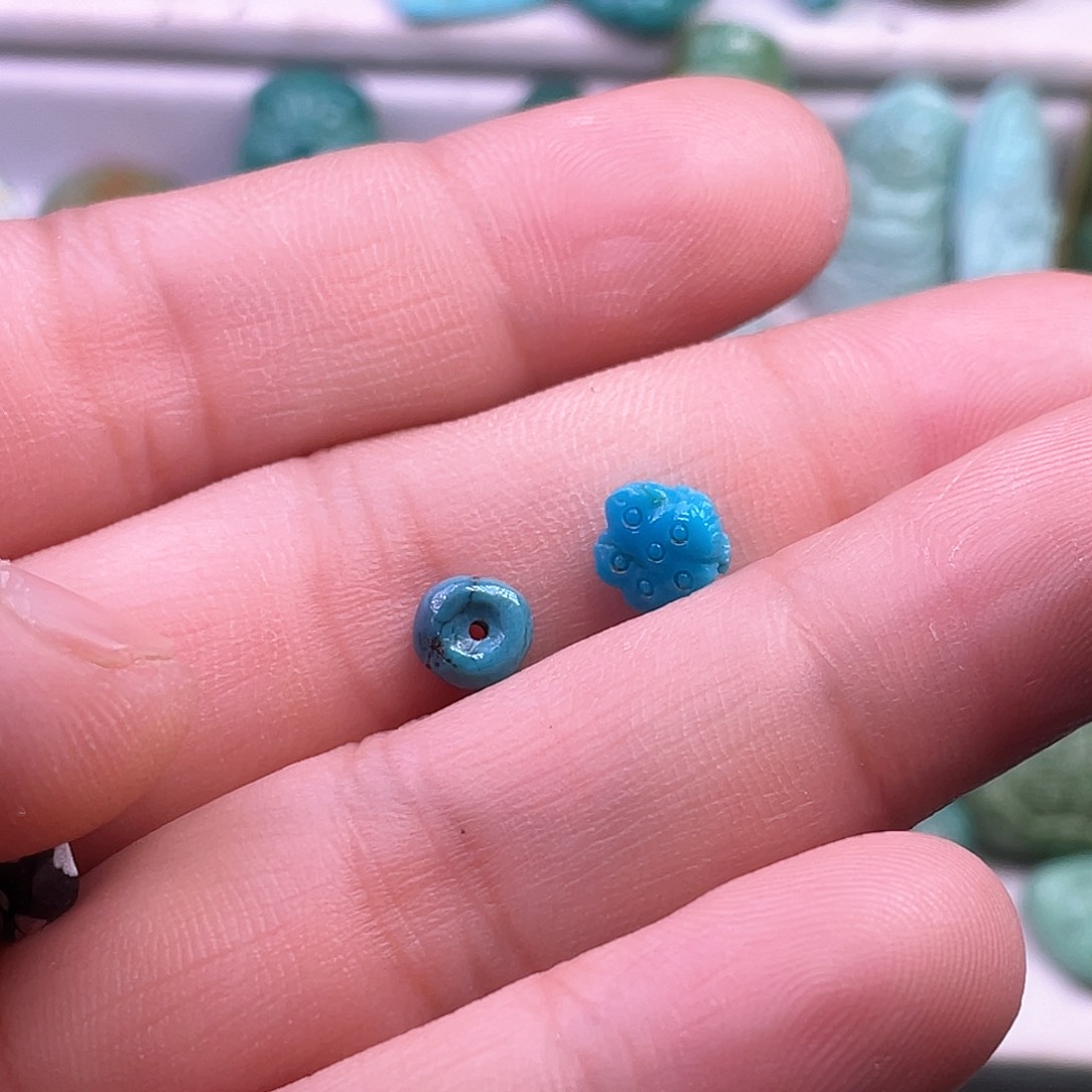 南红玛瑙未镶嵌颈饰单*