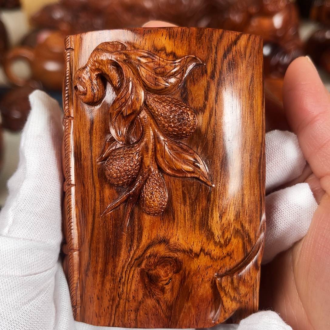 黄花梨/降香黄檀把件把件