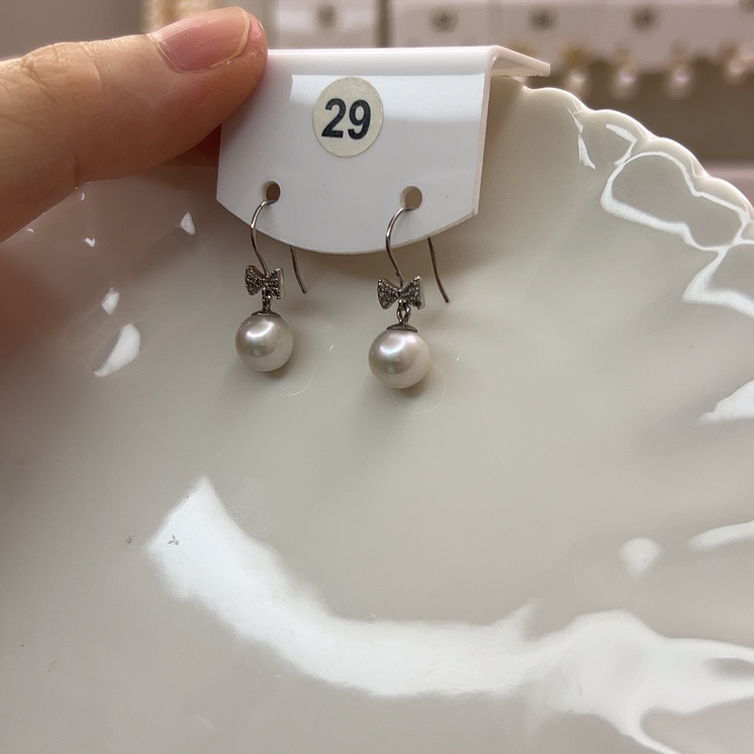 银S925镶嵌耳饰淡水珍珠