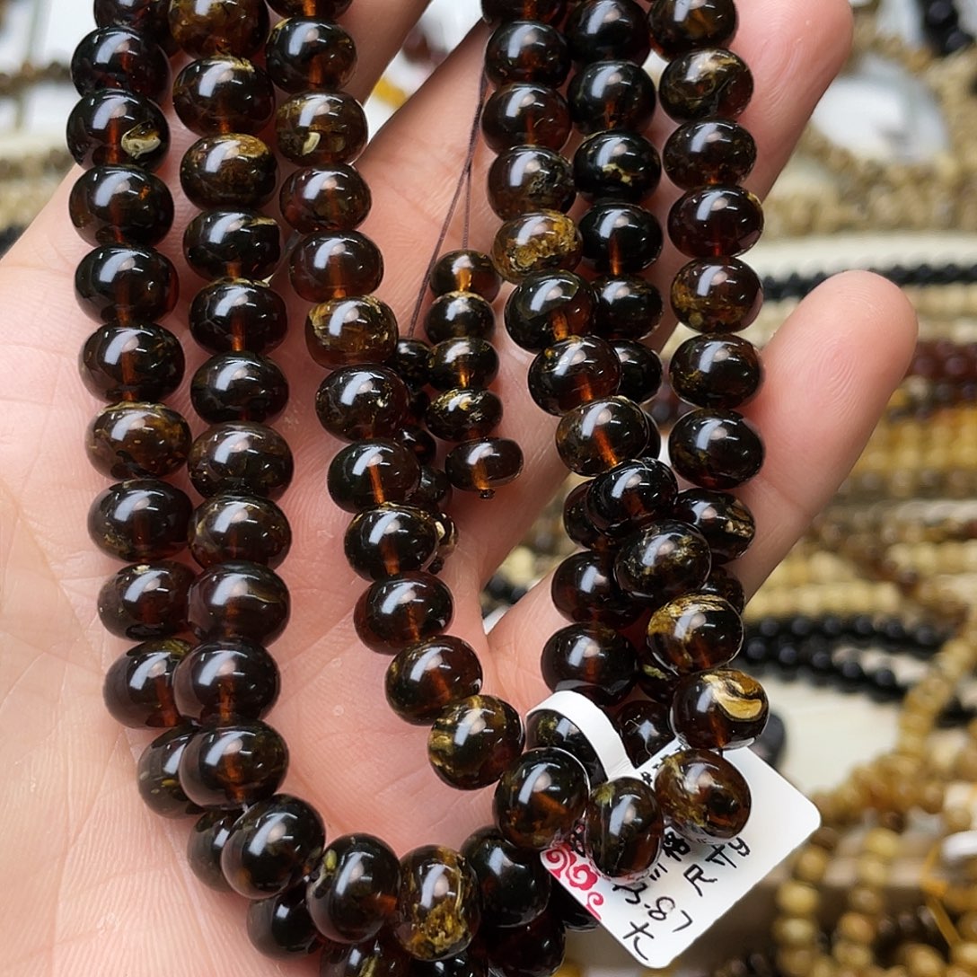 何***宝琥珀未镶嵌裸石九91208