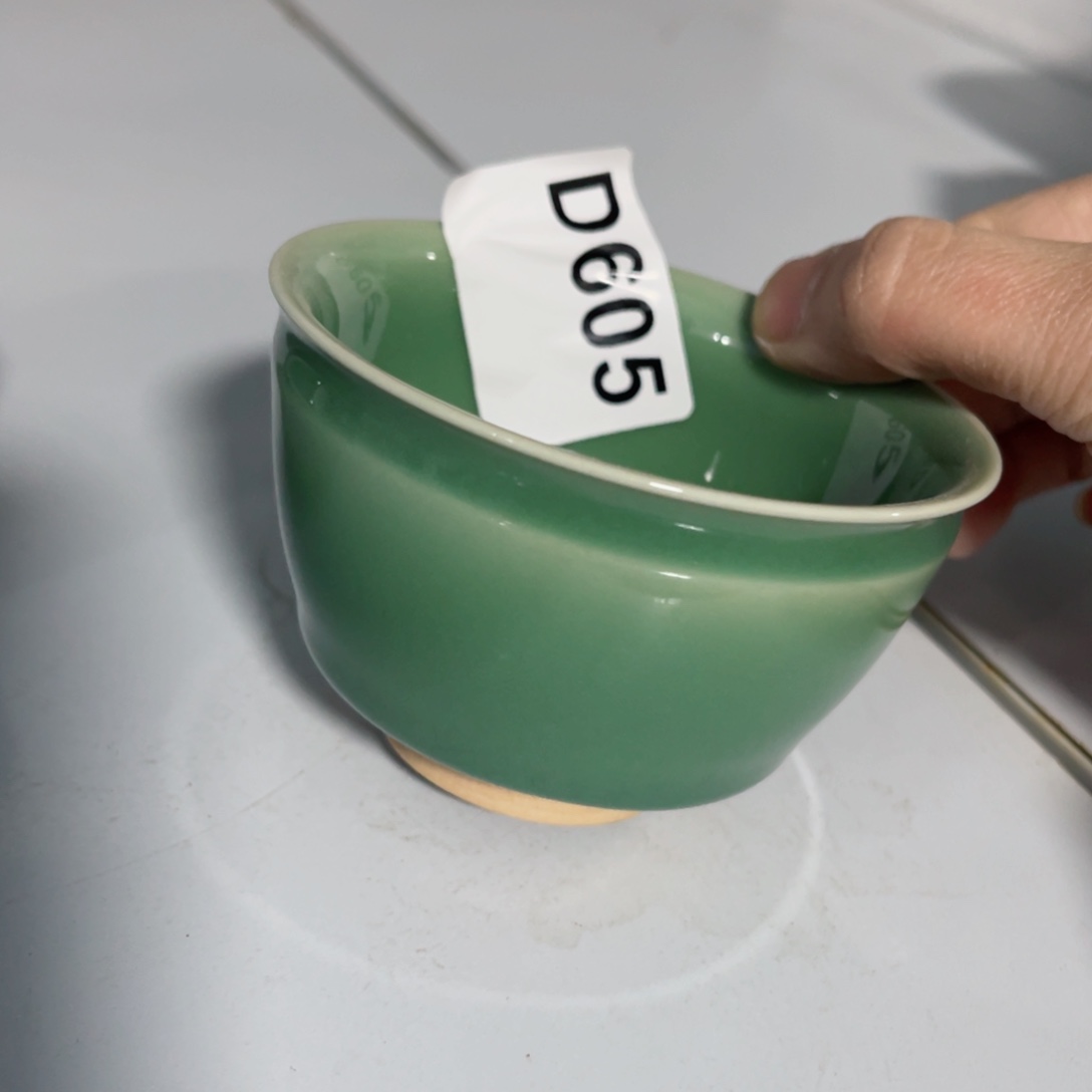 碗哈哈哈哈哈哈哈