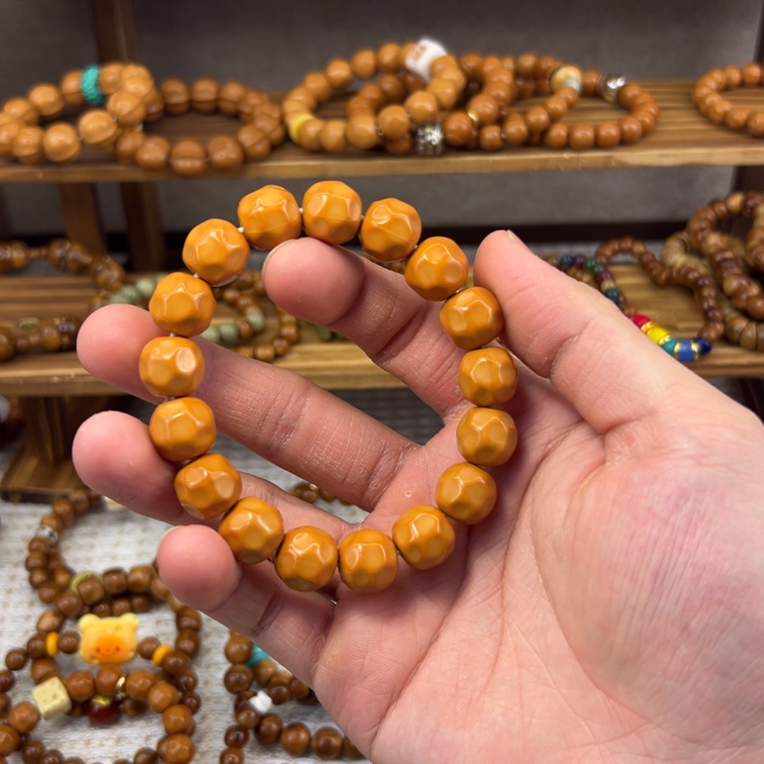 猴头核桃吊坠猴头奶酪素圈