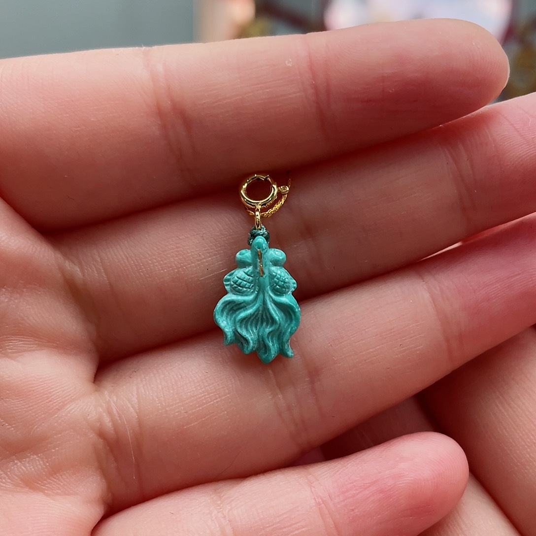 绿松石颈饰未镶嵌