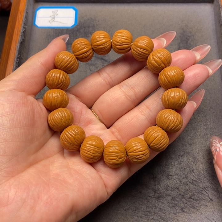 猴头核桃吊坠菩提