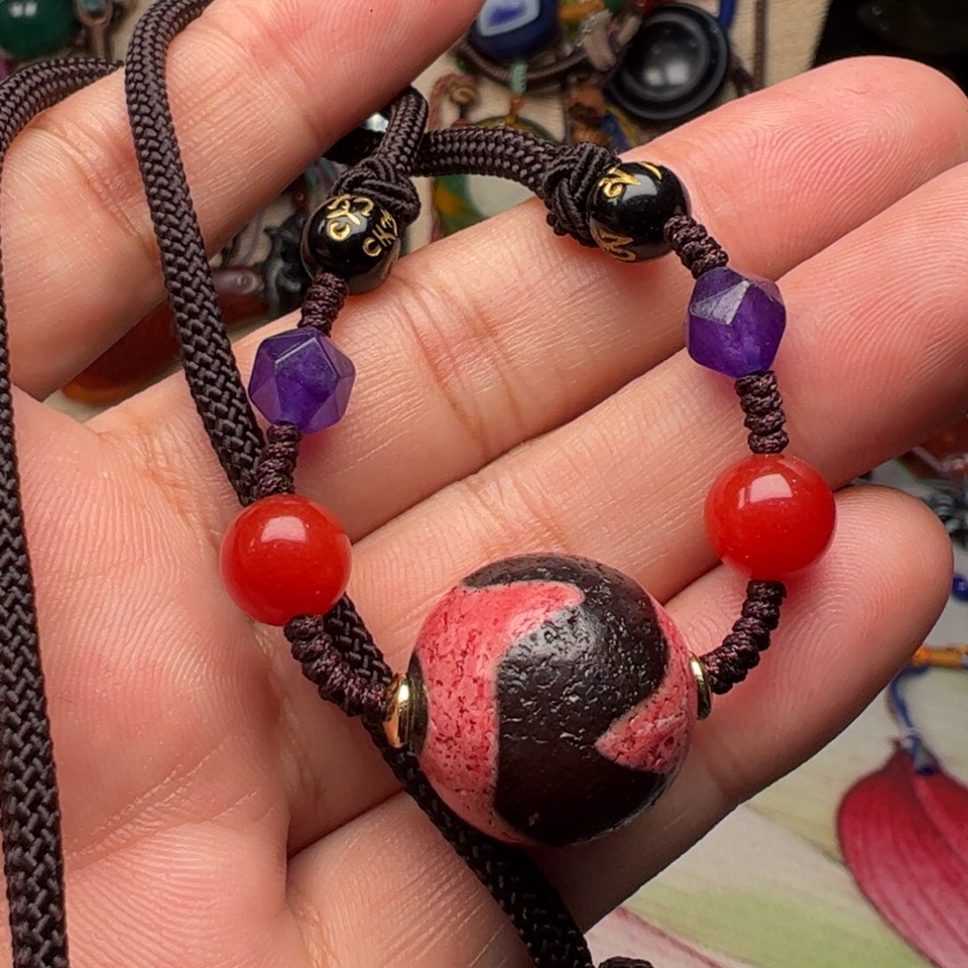 玛瑙/玉髓颈饰未镶嵌