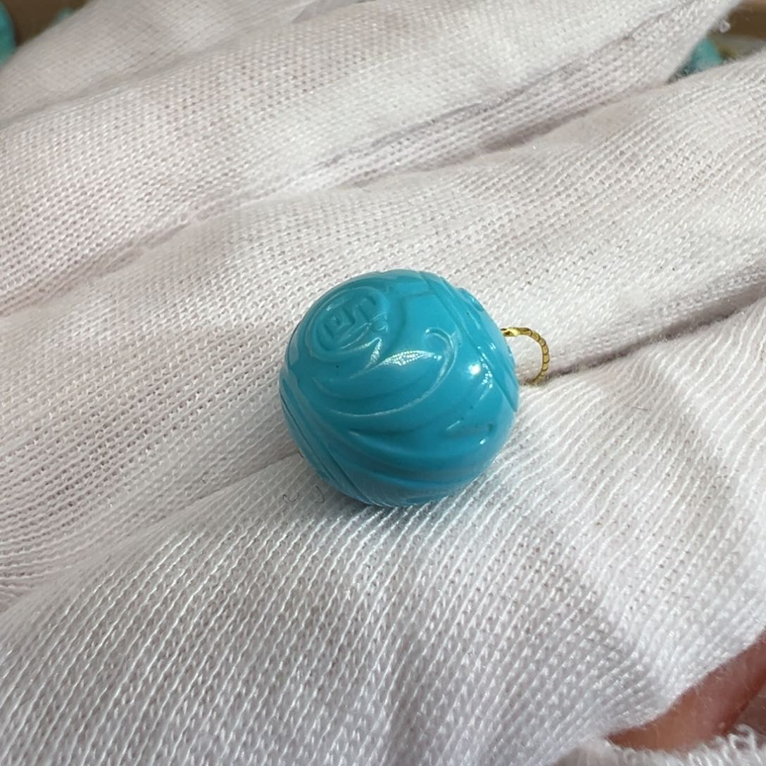 绿松石配饰未镶嵌