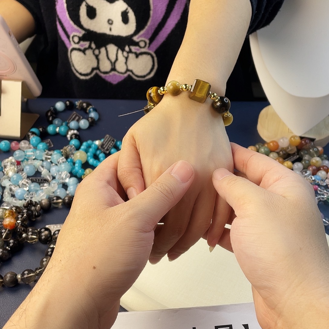 银S925镶嵌手链水晶