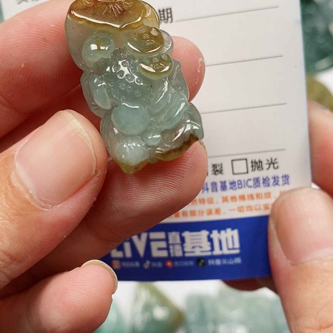 颈饰未镶嵌翡翠立体莲花
