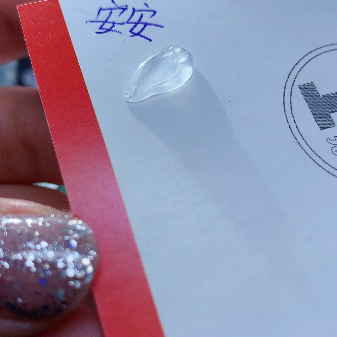 翡翠颈饰未镶嵌天然翡翠高冰兰花