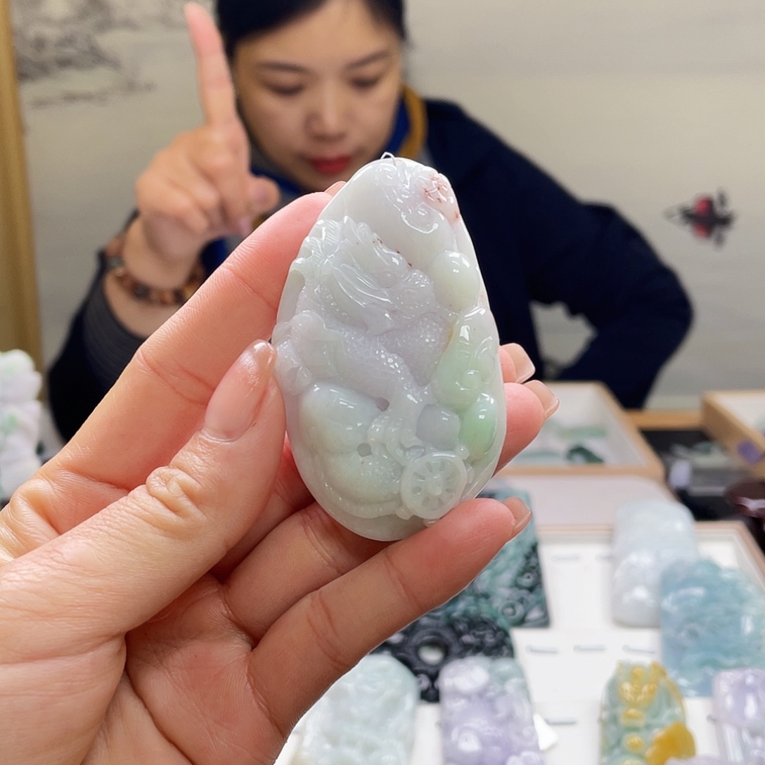 翡翠吊坠(不含链)未镶嵌