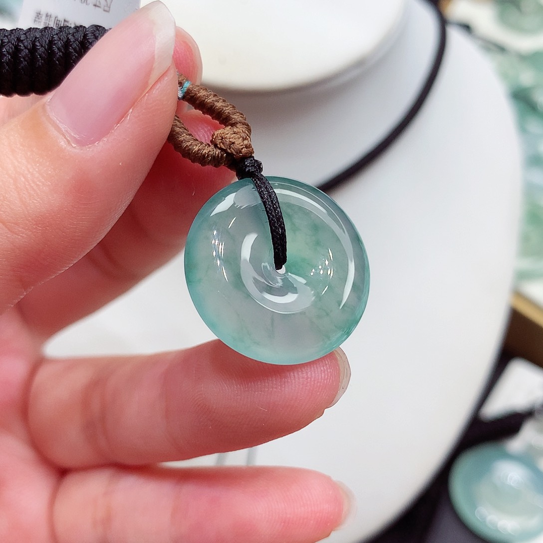 颈饰未镶嵌翡翠翡翠92，20.6/5.2